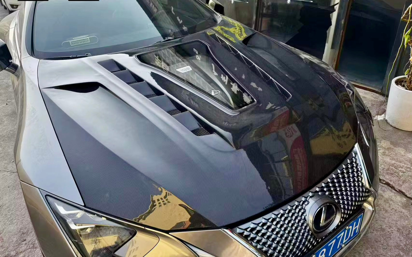 LC500 Carbon Vented Hood with See Through Engine Cover